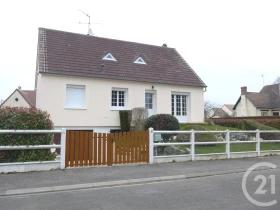 Maison à Lèves