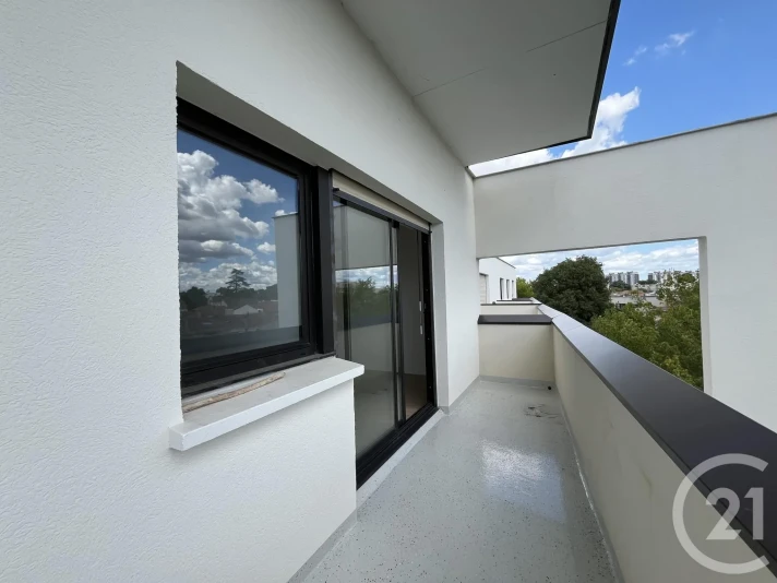 Voir la photo 1/8 du type apartment à Talence