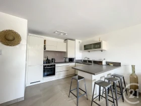 Appartement à Valbonne