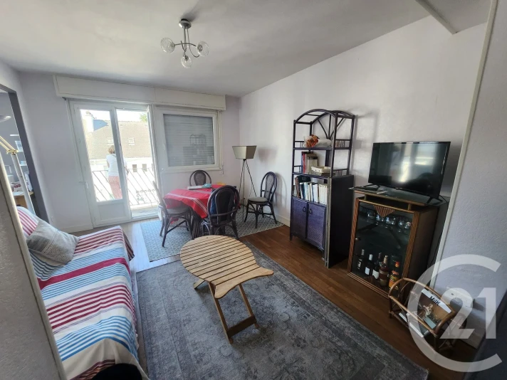 Voir la photo 1/7 du type apartment à Lorient
