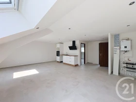 Appartement à Dampierre-les-Bois