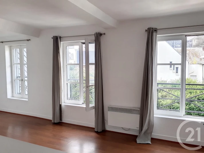 Voir la photo 1/8 du type apartment à Rouen