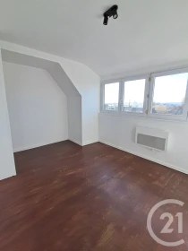 Studio à Calais