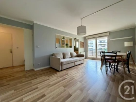 Appartement à Évry-Courcouronnes