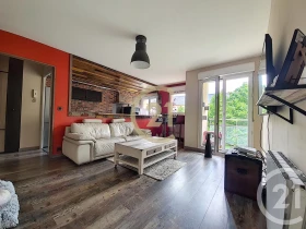 Appartement à Jouy-le-Moutier