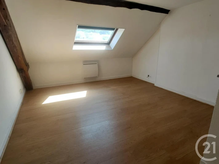Voir la photo 1/9 du type apartment à Pougues-les-Eaux
