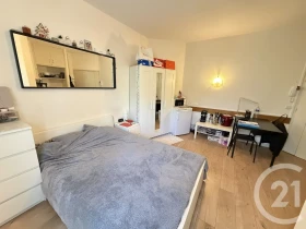 Studio à Tours
