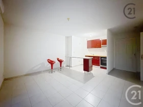Appartement à Sainte-Savine