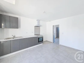 Appartement à Sainte-Savine
