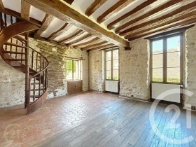 Maison à Dormelles