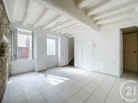 Maison à Montigny-sur-Loing