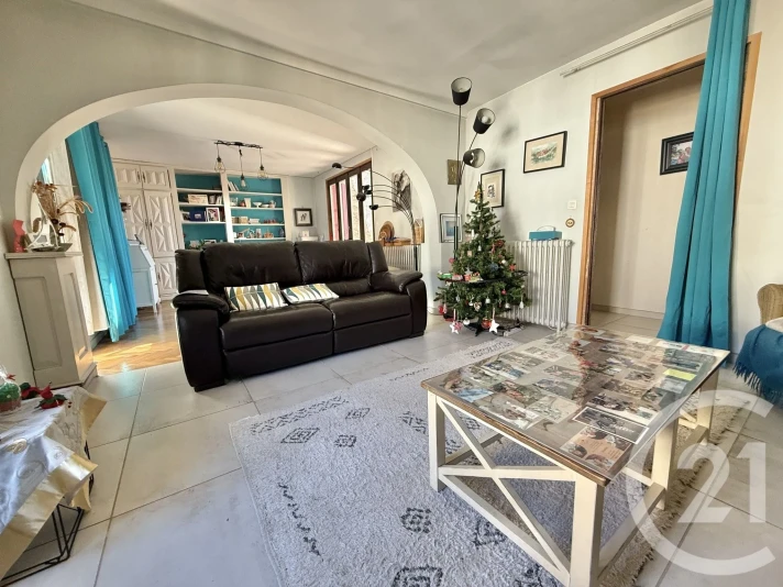 Voir la photo 1/12 du type apartment à Lavelanet