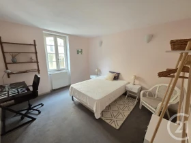 Pièce à Albi