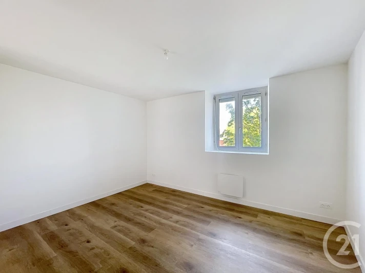 Voir la photo 1/6 du type apartment à Nantes