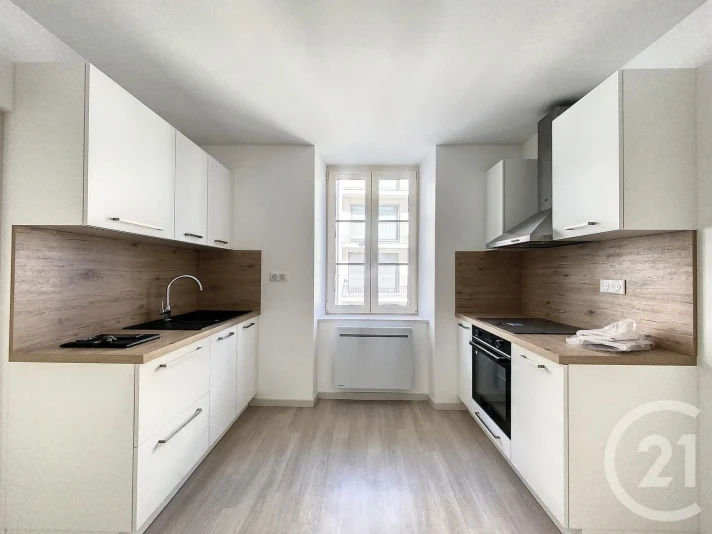 Voir la photo 1/7 du type apartment à Montbéliard