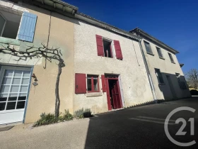 Maison à La Chapelle-Faucher