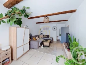 Appartement à Domazan