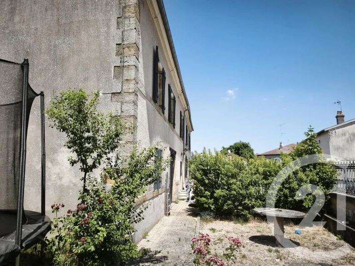 Voir la photo 1/13 du type apartment à Bulgnéville