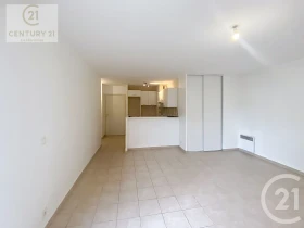 Appartement à Mantes-la-Ville