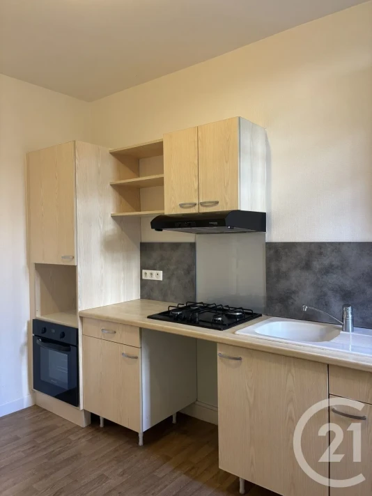 Voir la photo 1/10 du type apartment à Aurillac