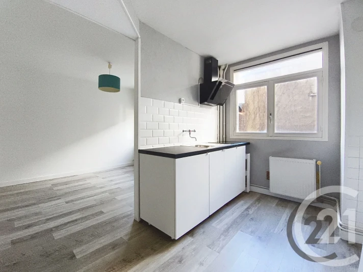 Voir la photo 1/6 du type apartment à Troyes