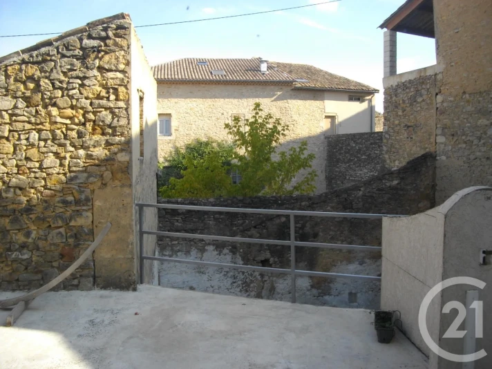 Voir la photo 1/14 du type apartment à Bagnols-sur-Cèze