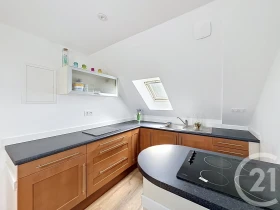 Appartement à Lanrodec