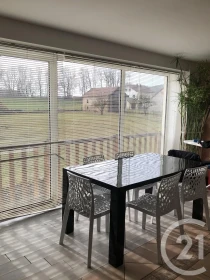 Appartement à Dommartin