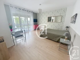Studio à Évreux