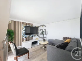 Pièce à Le Mée-sur-Seine