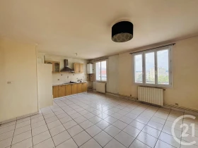 Apartment in Villeurbanne
