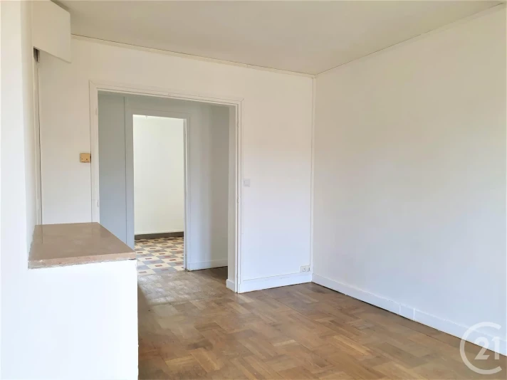 Voir la photo 1/11 du type apartment à Rouen