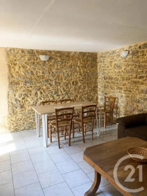 Appartement à Saint-André-de-Roquepertuis