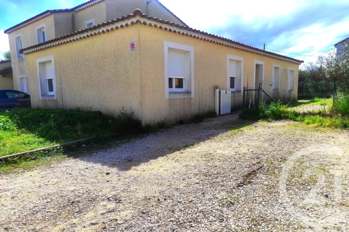 Voir la photo 1/6 du type house à Alès