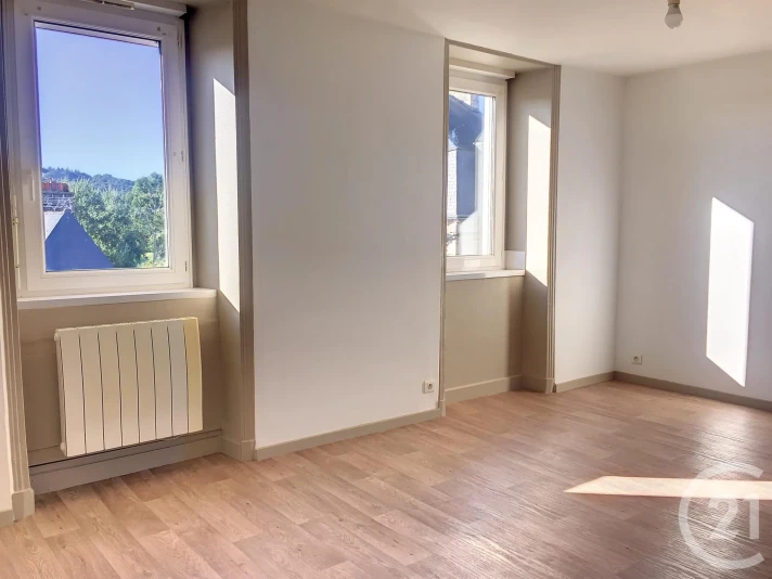 Voir la photo 1/6 du type apartment à Plancoët