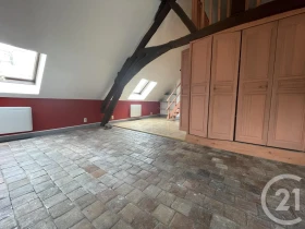 Studio à Nemours