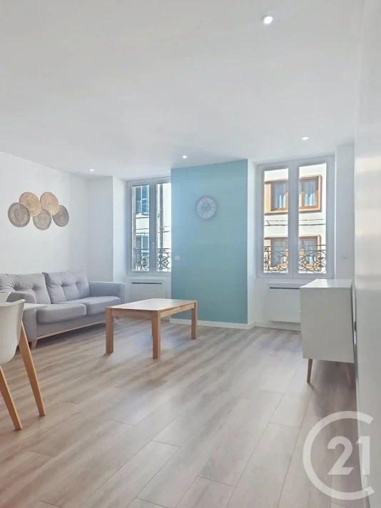 Voir la photo 1/10 du type apartment à Hauts de Bienne