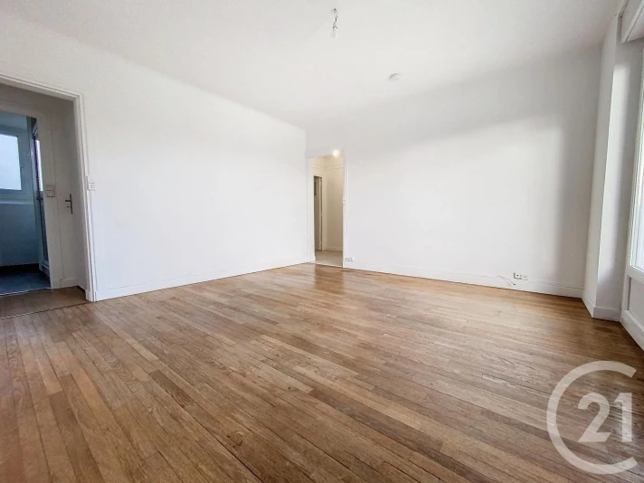 Voir la photo 1/16 du type apartment à Châlons-en-Champagne