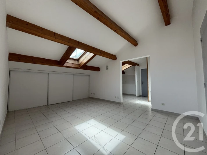 Voir la photo 1/8 du type apartment à Moca-Croce