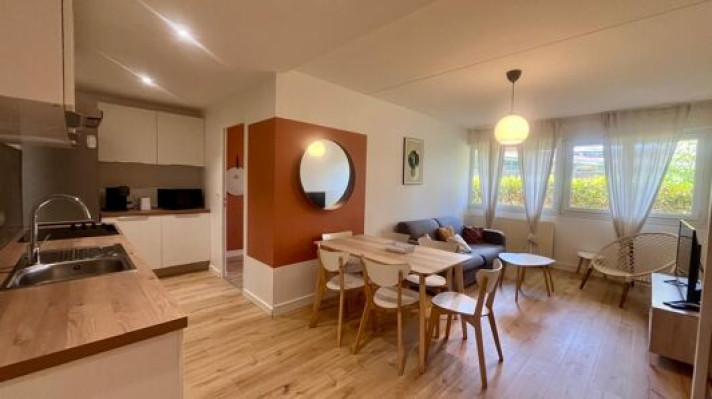 Voir la photo 1/8 du type apartment à Lormont