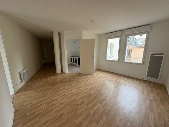 Voir la photo 1/7 du type apartment à La Châtre