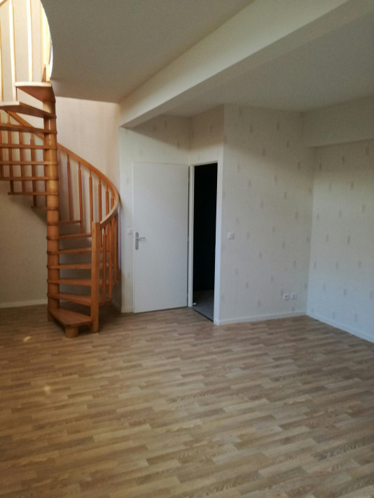 Voir la photo 1/2 du type apartment à Châtillon-sur-Indre