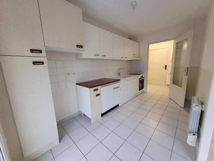 Voir la photo 1/2 du type apartment à Grenoble