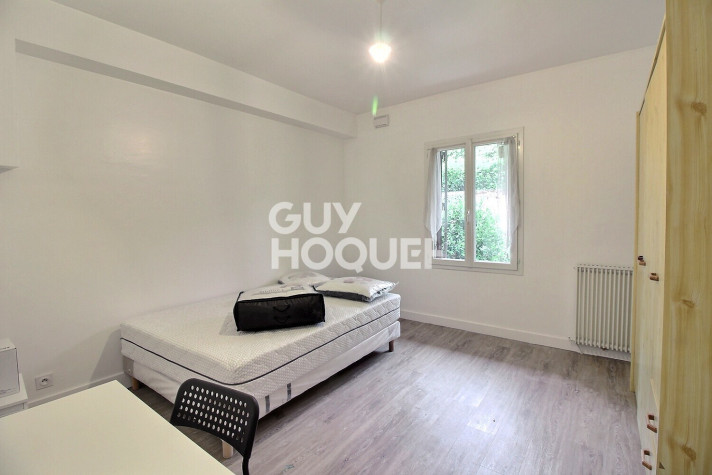 Voir la photo 1/6 du type room à Villejuif